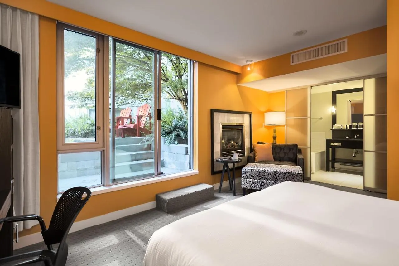Opus Vancouver Hotel