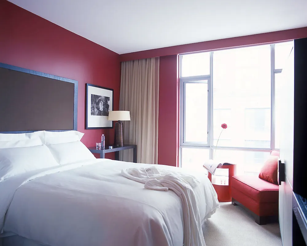 Hotel Opus Vancouver